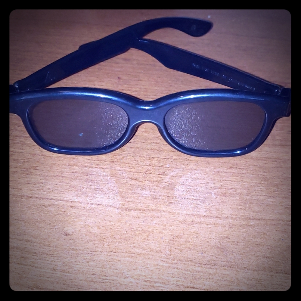 🔴10/$10. Real D 3D glasses